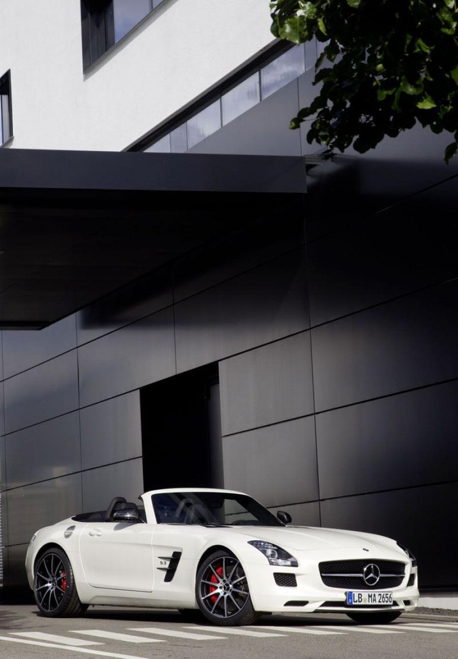  Mercedes-Benz SLS AMG GT 2013 года  (фото 88 из 110)